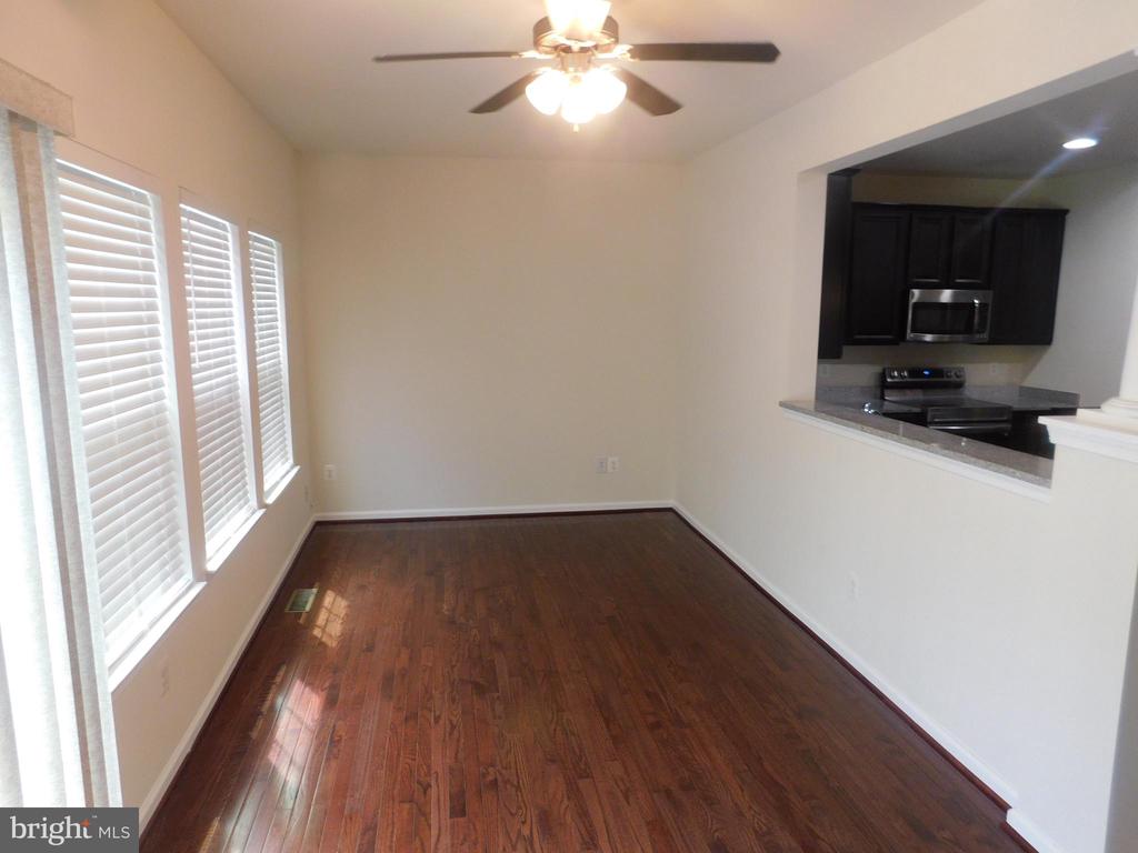 12705 BEDFORD GLEN WAY