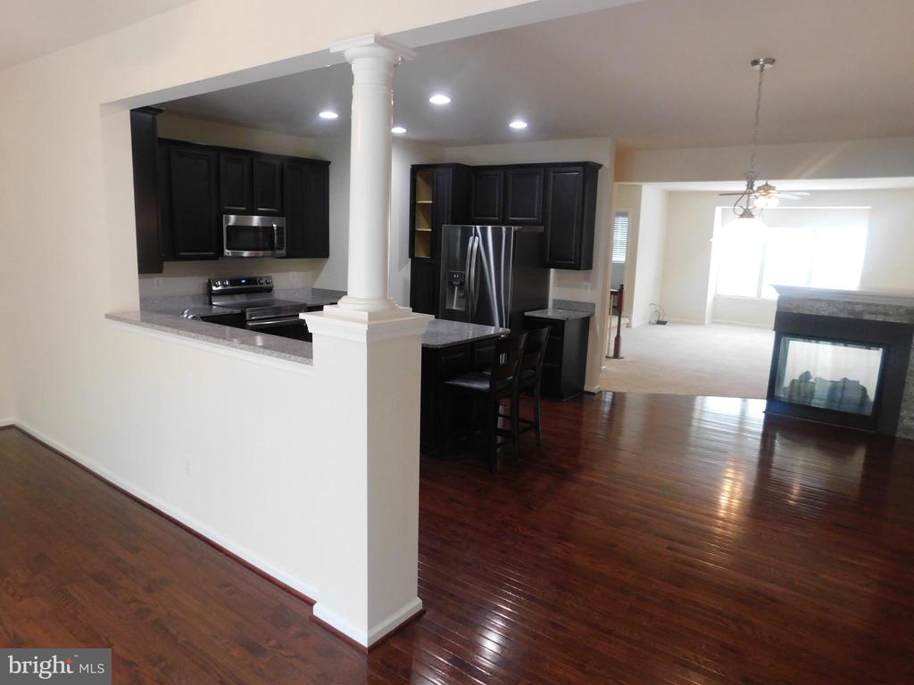 12705 BEDFORD GLEN WAY