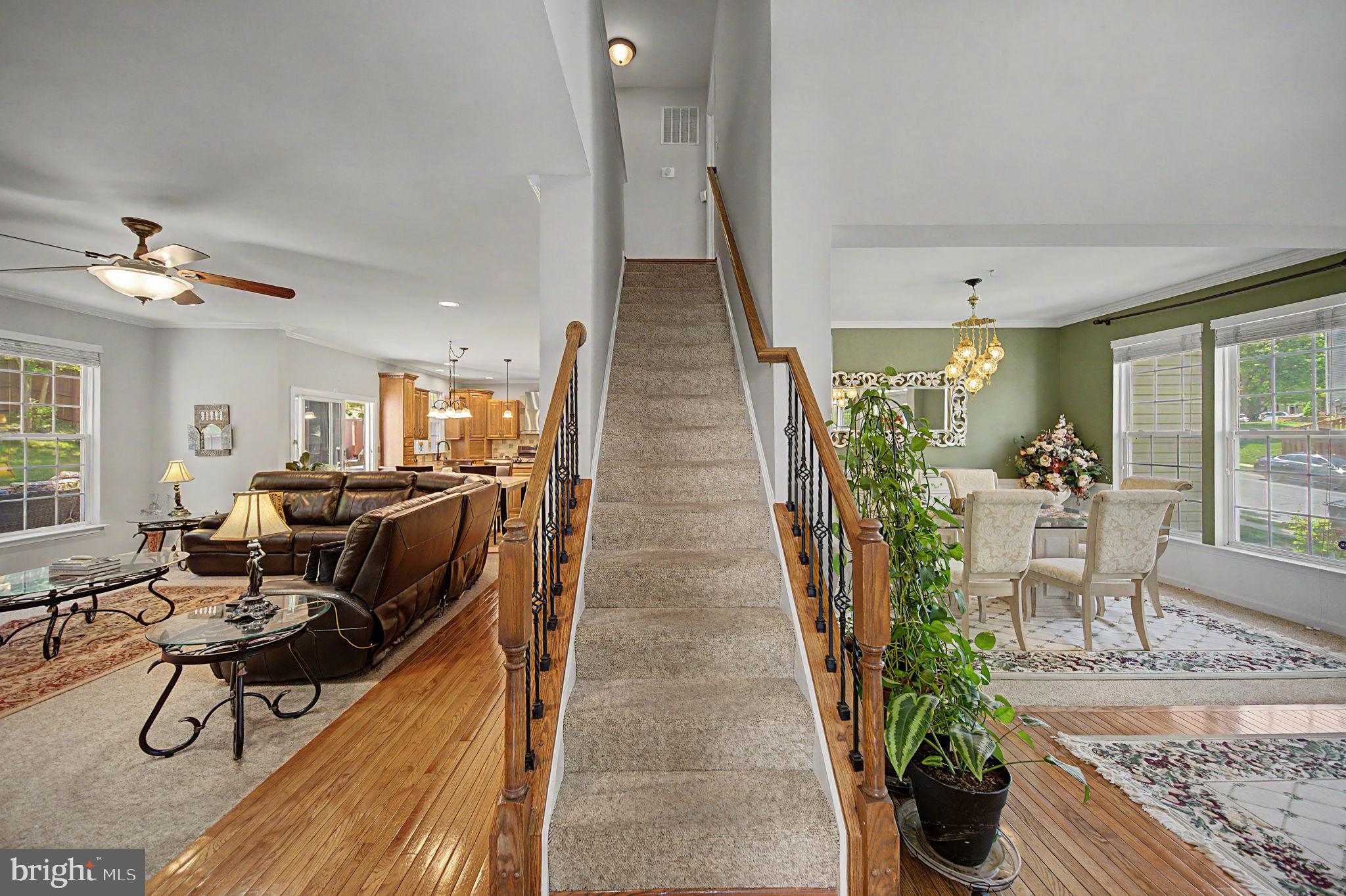 15329 TINA LANE