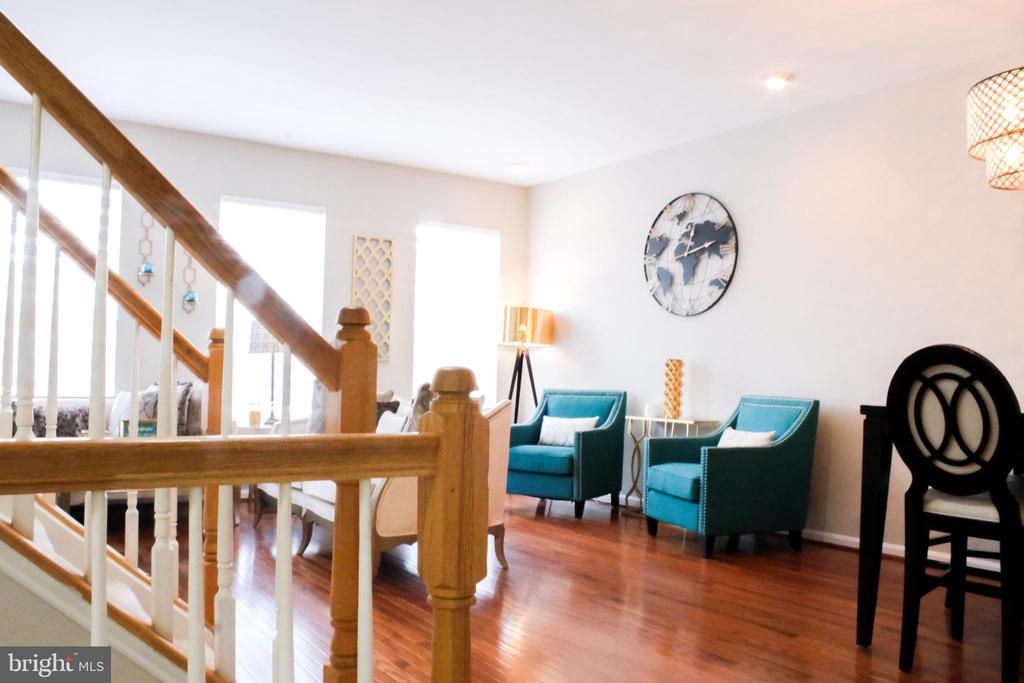 4246 LA MAURICIE LOOP