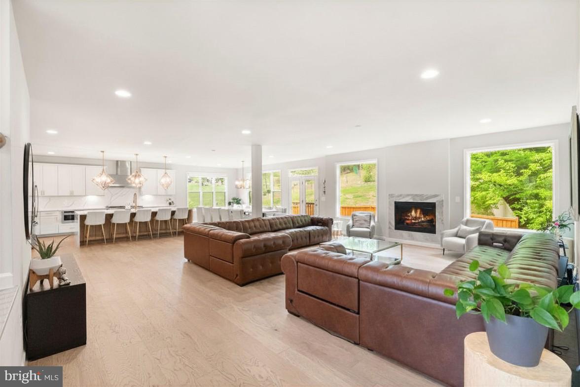 5606 BEACHVIEW CREEK DRIVE