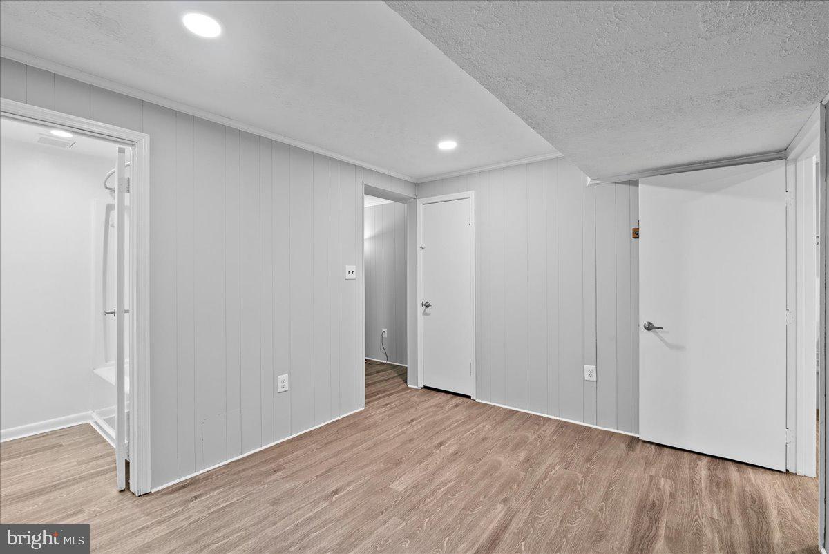 2839 BOWES LANE
