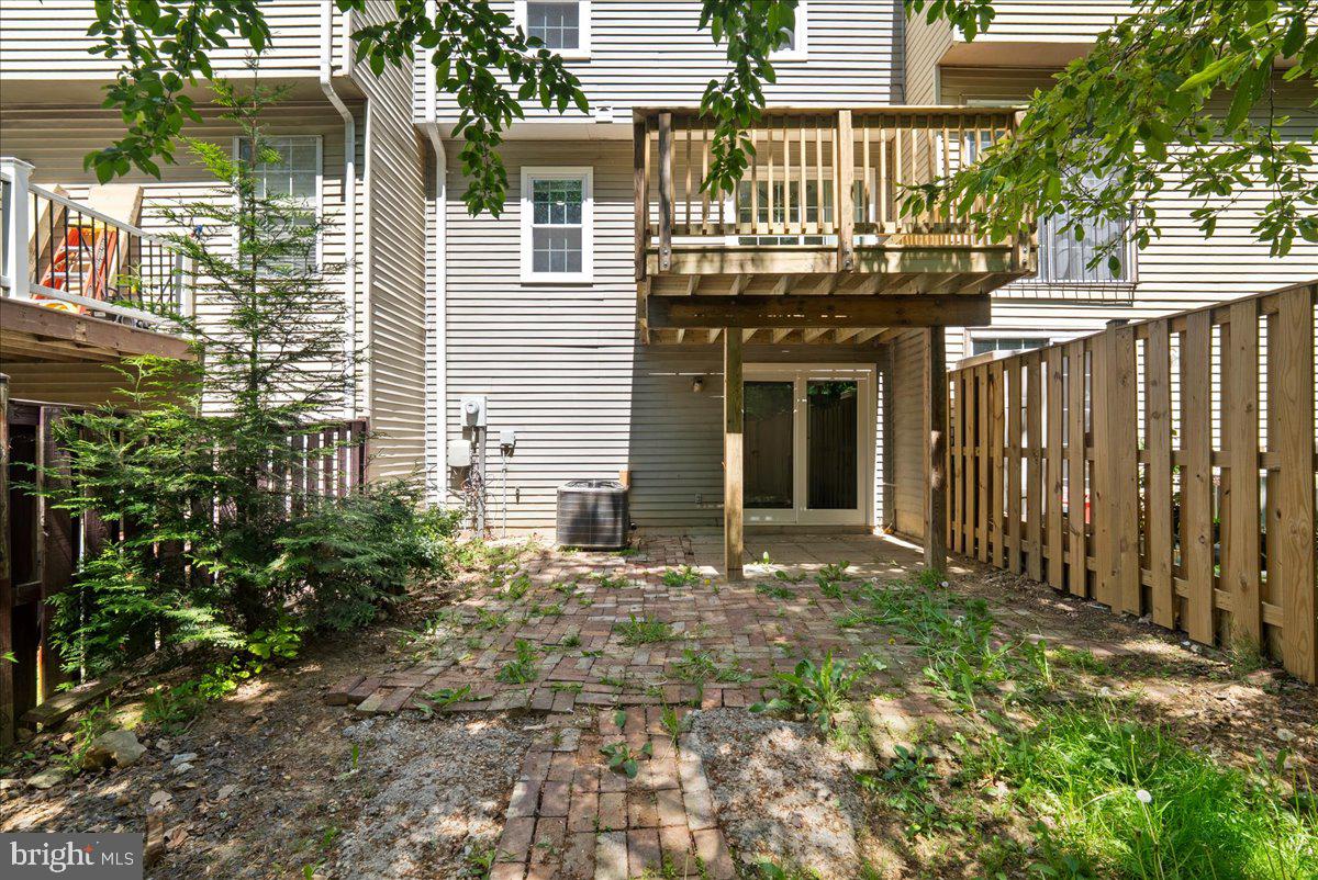 2839 BOWES LANE