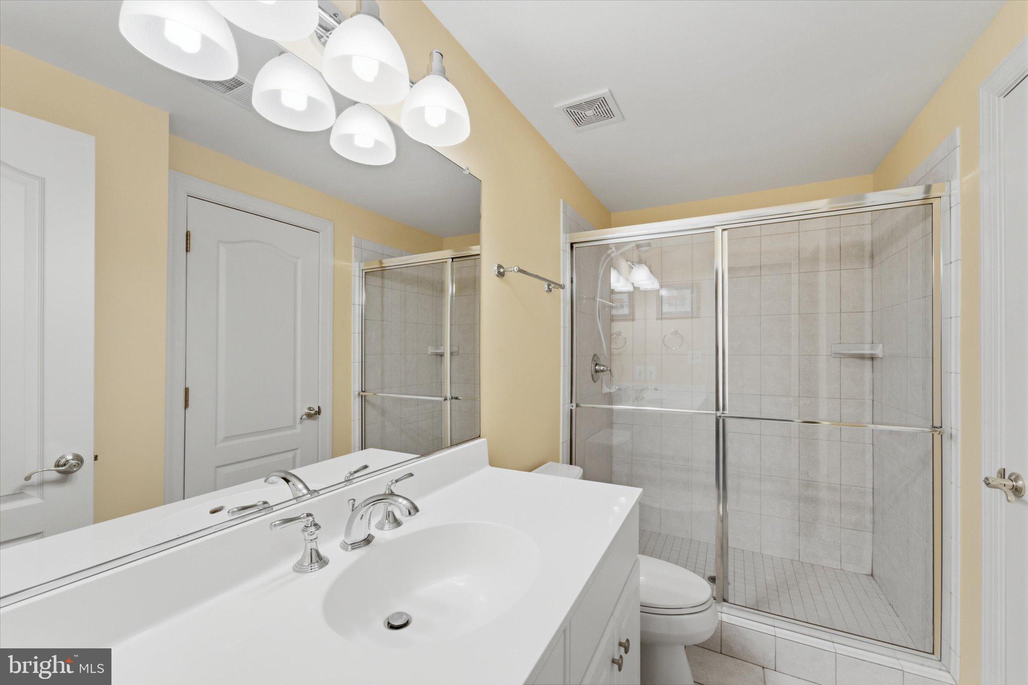 8382 PEDIGRUE COURT