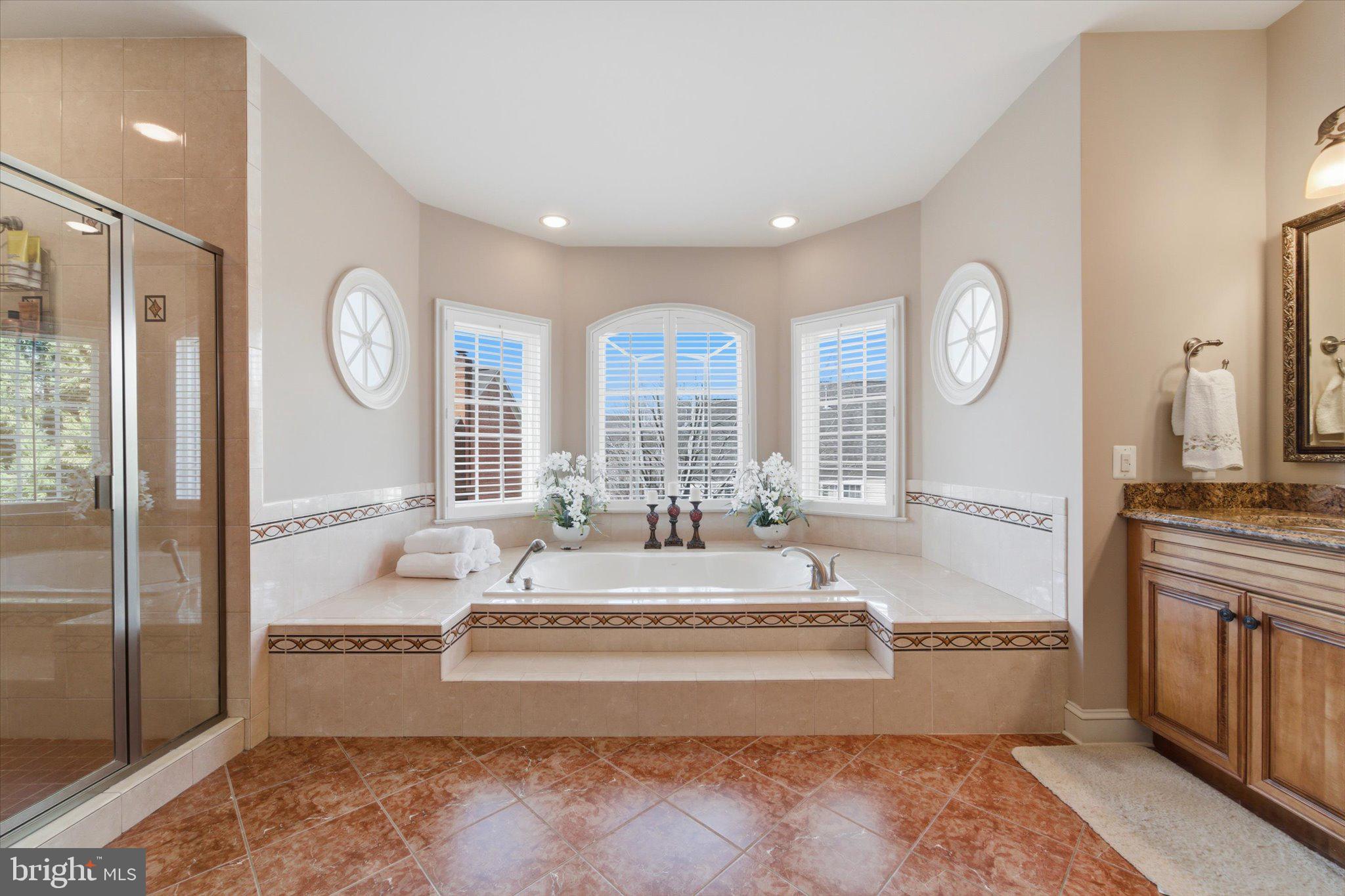 8382 PEDIGRUE COURT