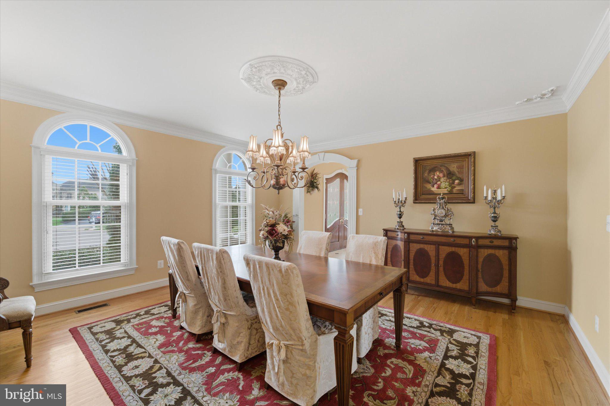 8382 PEDIGRUE COURT
