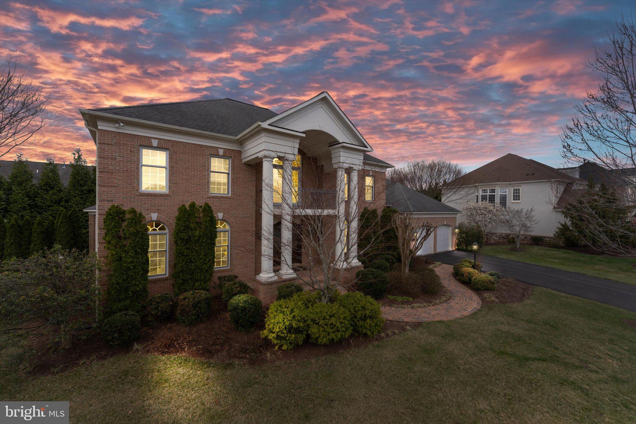 8382 PEDIGRUE COURT