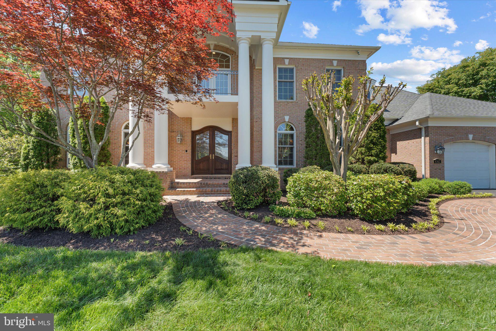 8382 PEDIGRUE COURT