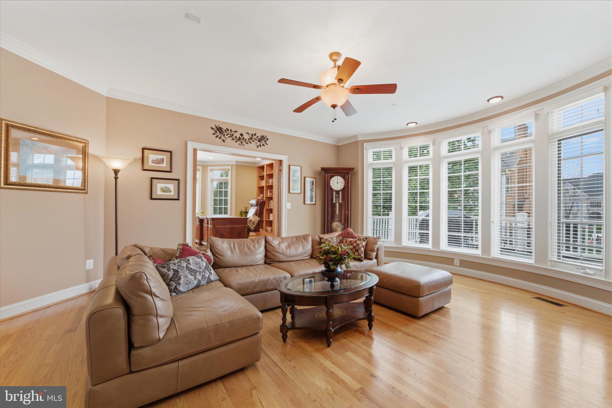 8382 PEDIGRUE COURT