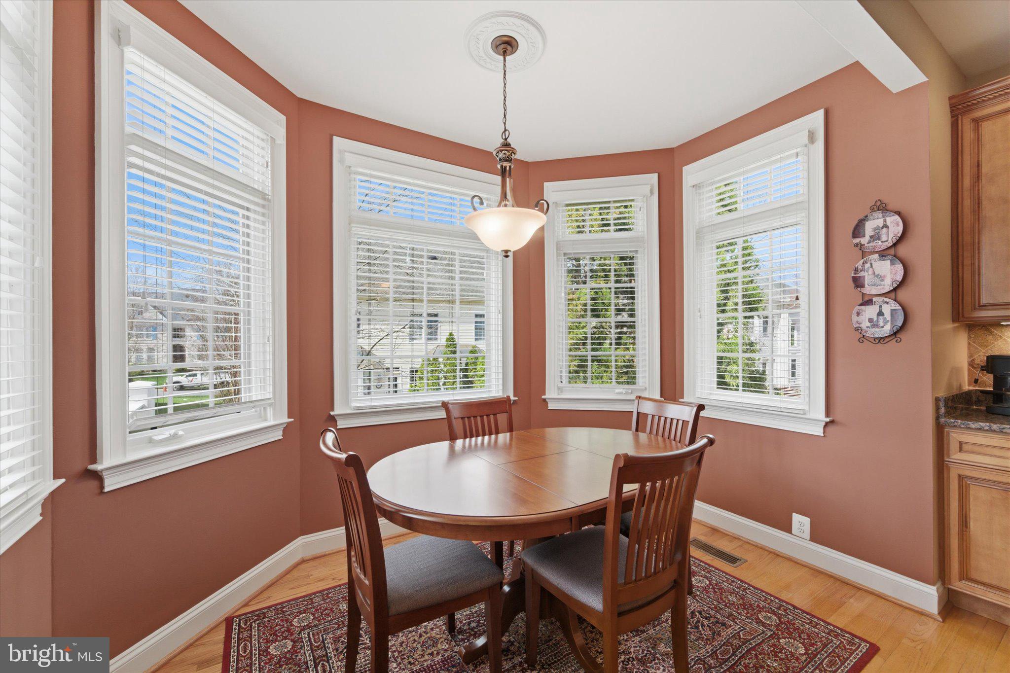 8382 PEDIGRUE COURT