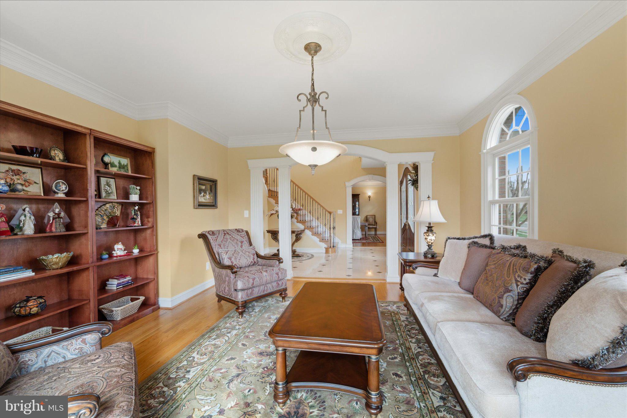 8382 PEDIGRUE COURT