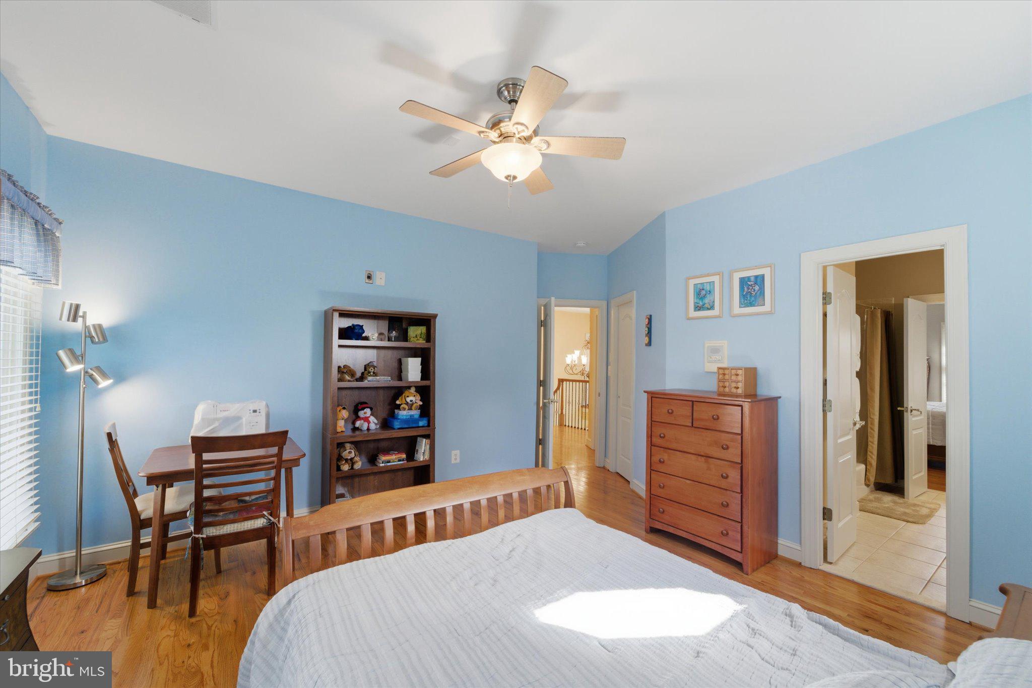 8382 PEDIGRUE COURT
