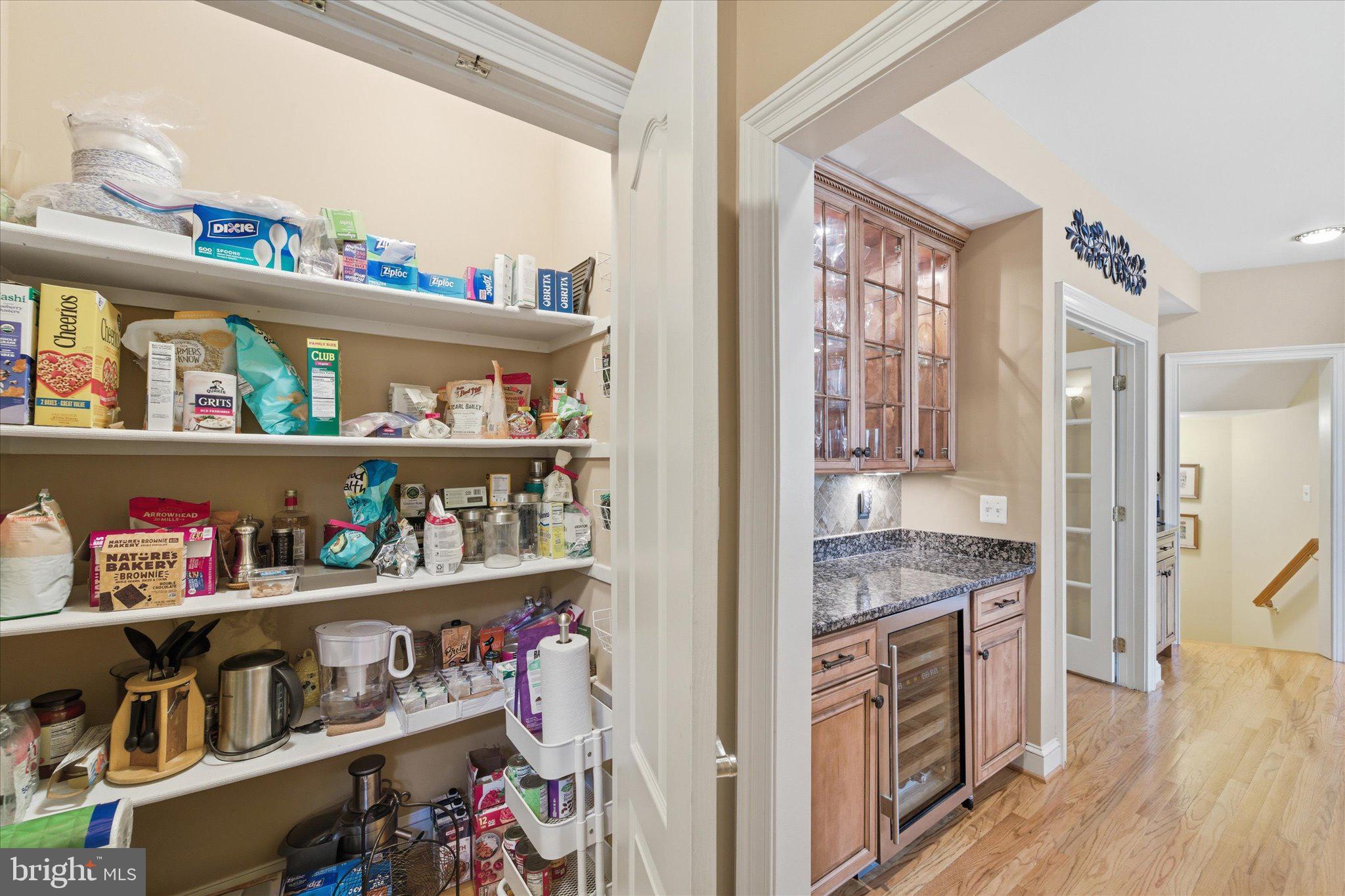 8382 PEDIGRUE COURT