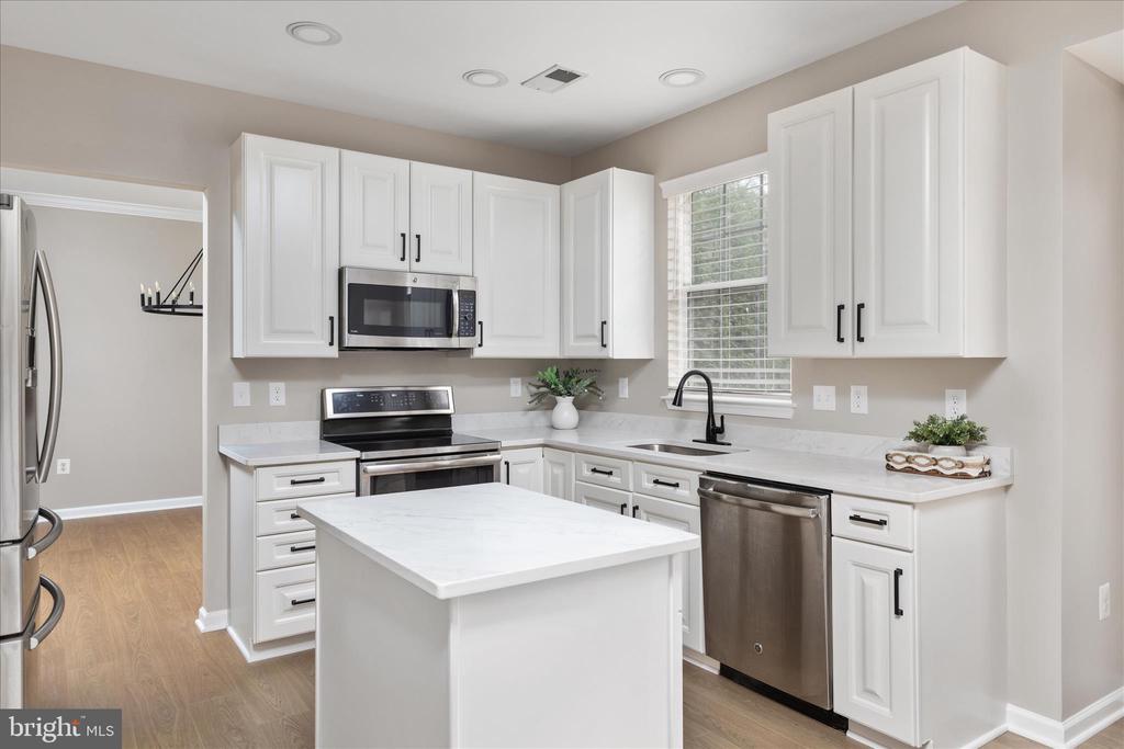 13112 BIGLEAF MAPLE COURT