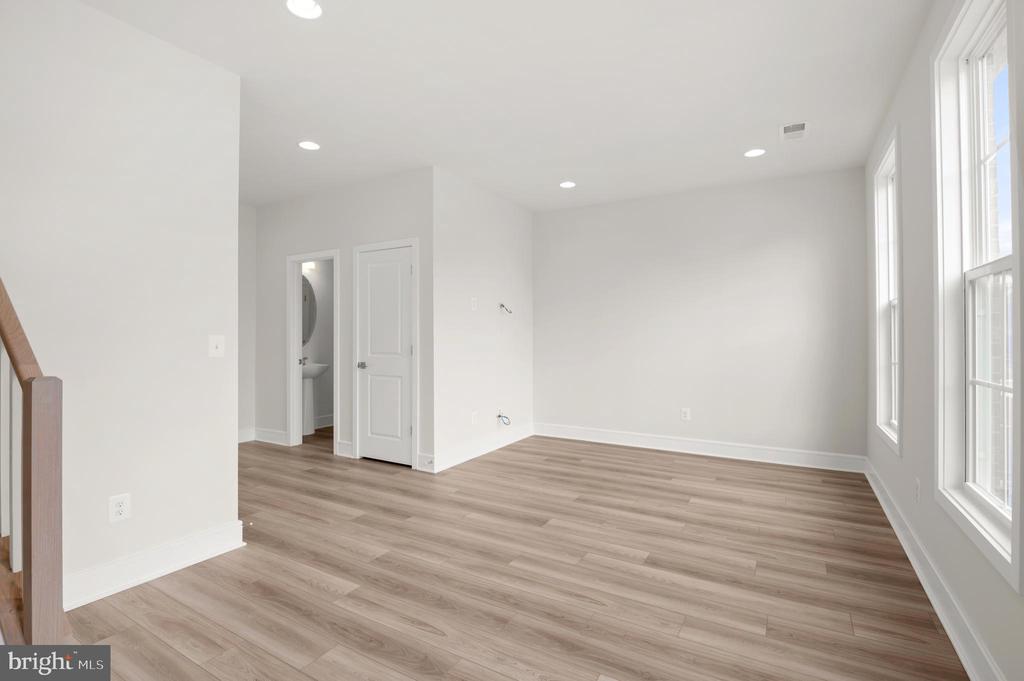 14534 ALSACE LANE