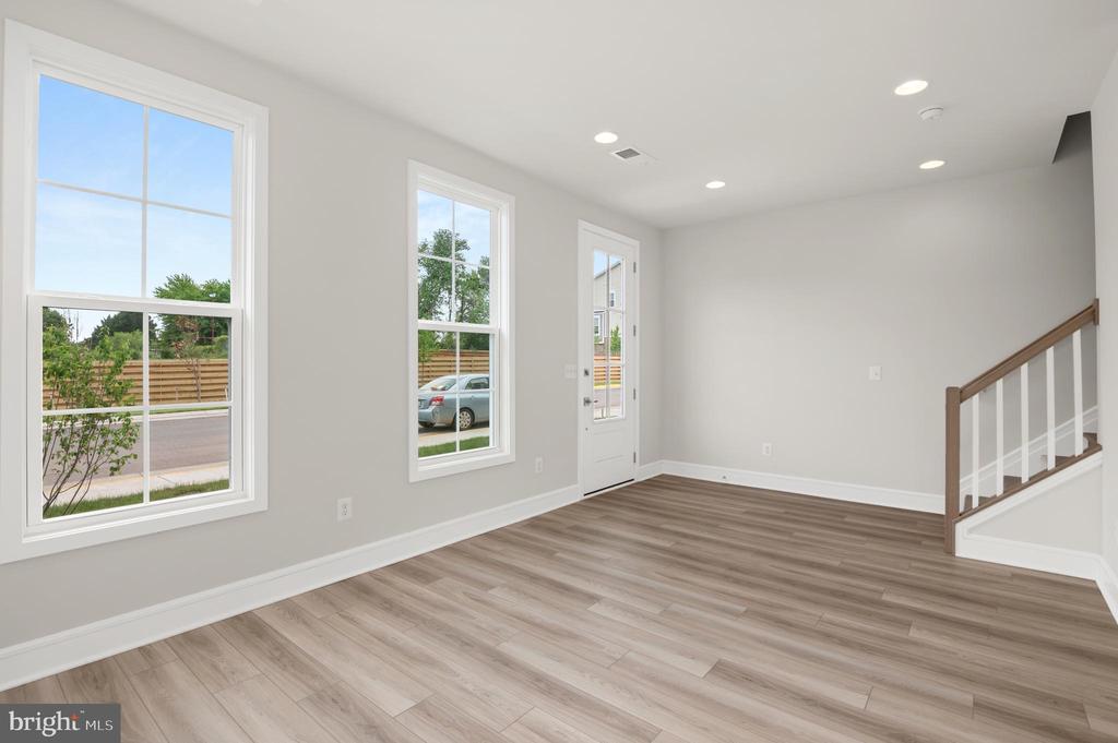14534 ALSACE LANE