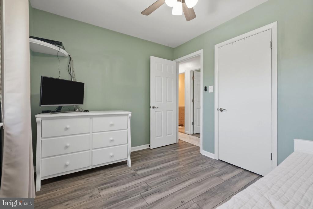 5307 SAPHIRE COURT