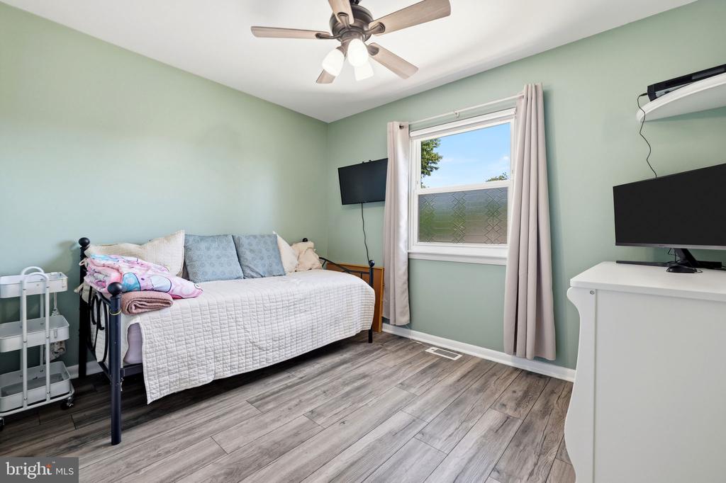5307 SAPHIRE COURT