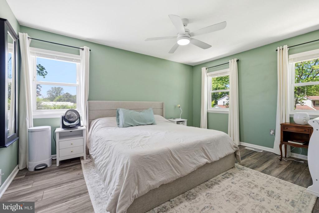 5307 SAPHIRE COURT