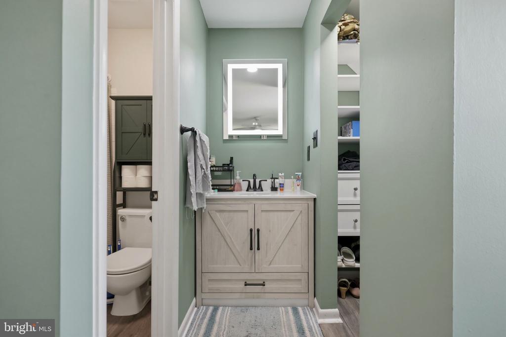 5307 SAPHIRE COURT