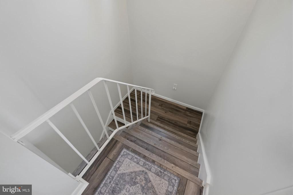 5307 SAPHIRE COURT