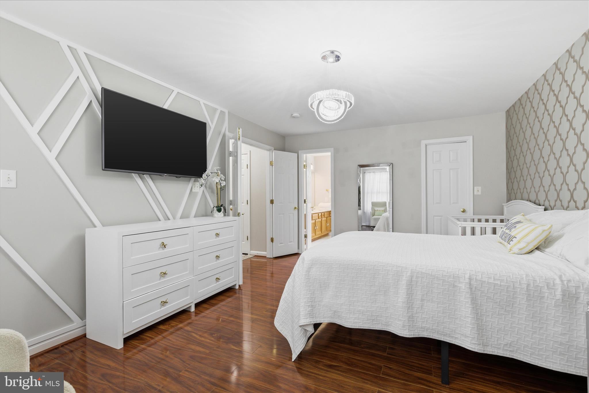 13832 REGAL COURT