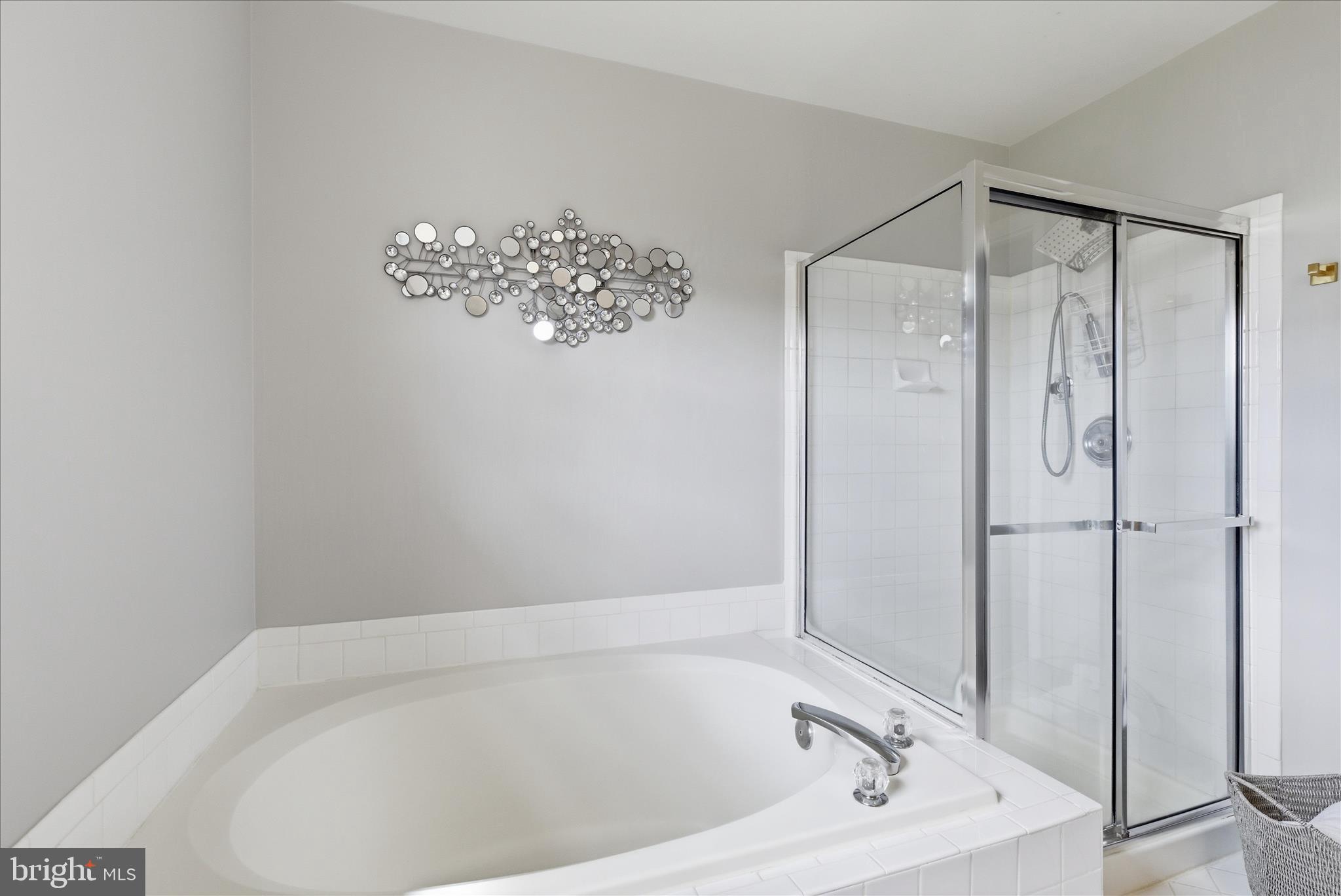 13832 REGAL COURT