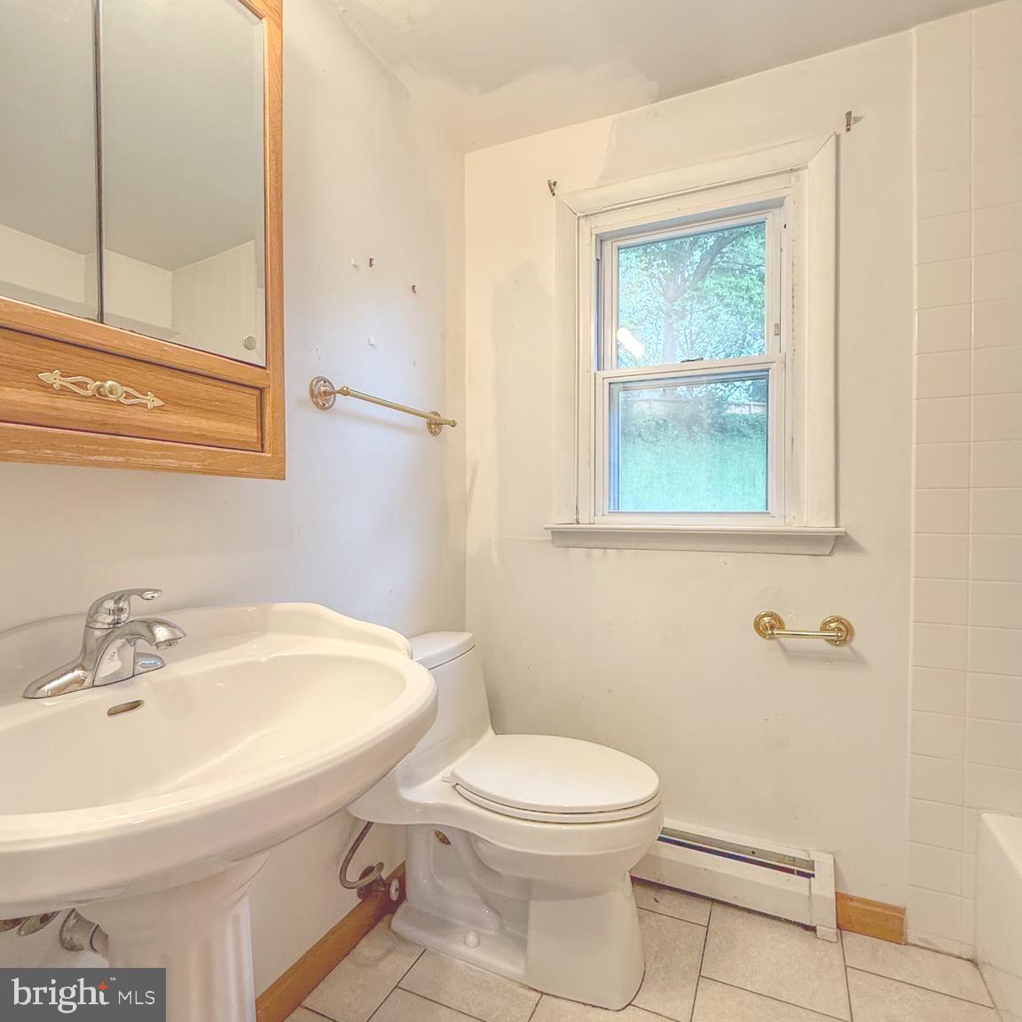 4413 KENWOOD DRIVE