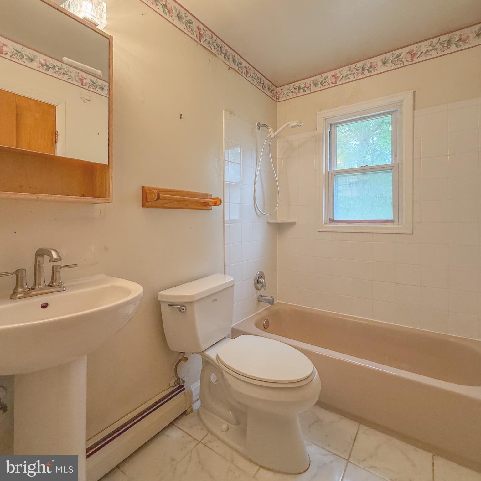 4413 KENWOOD DRIVE
