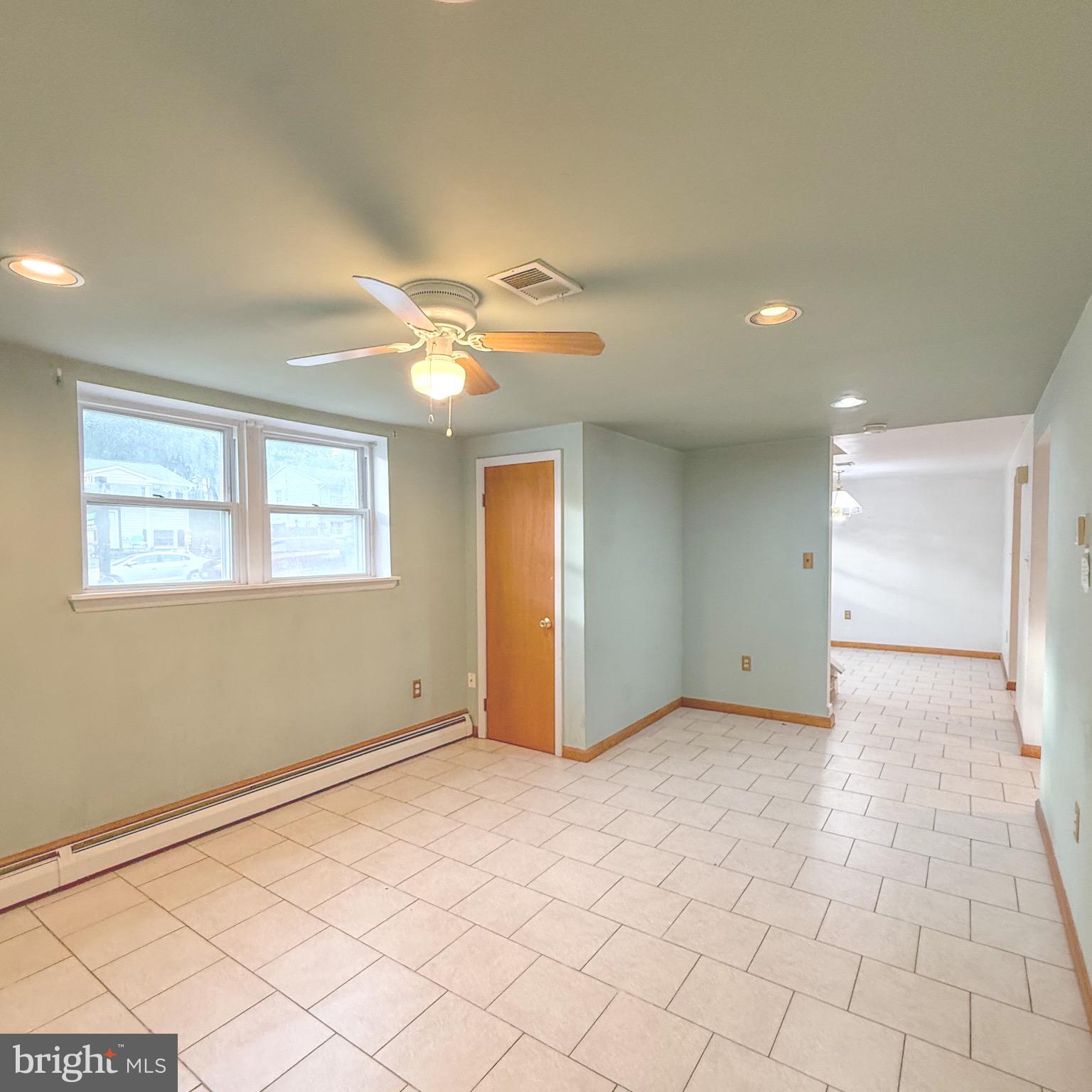 4413 KENWOOD DRIVE