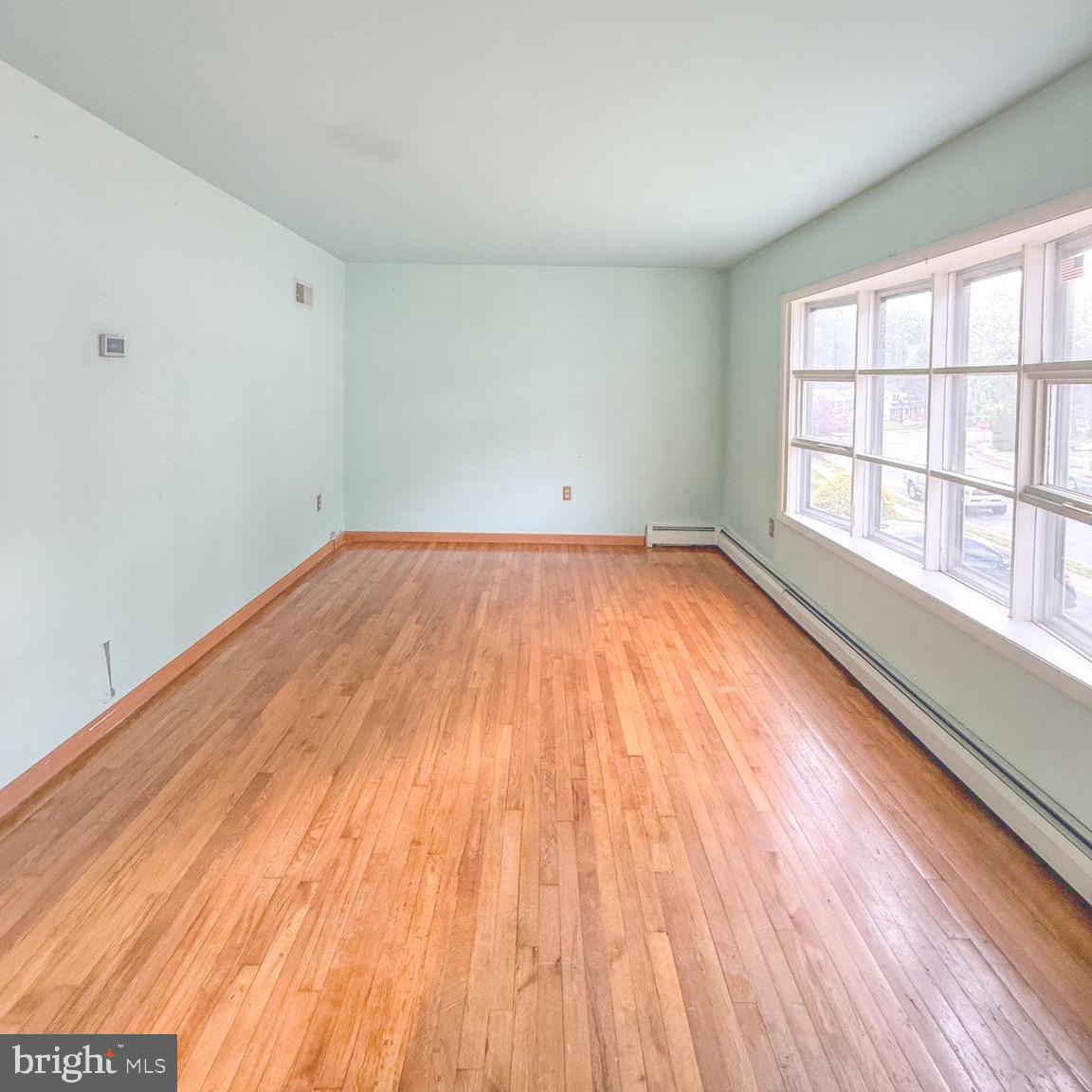 4413 KENWOOD DRIVE