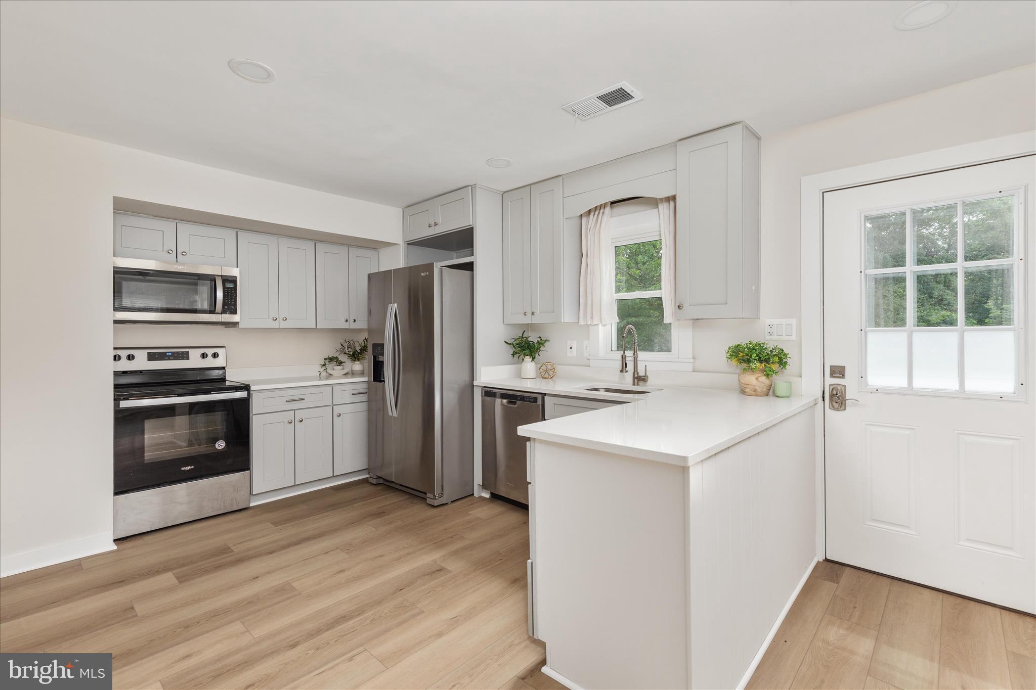 14013 GLENKIRK ROAD