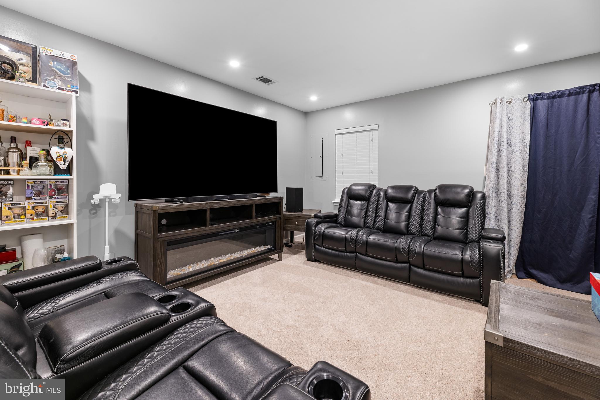 4248 ASHMERE CIRCLE