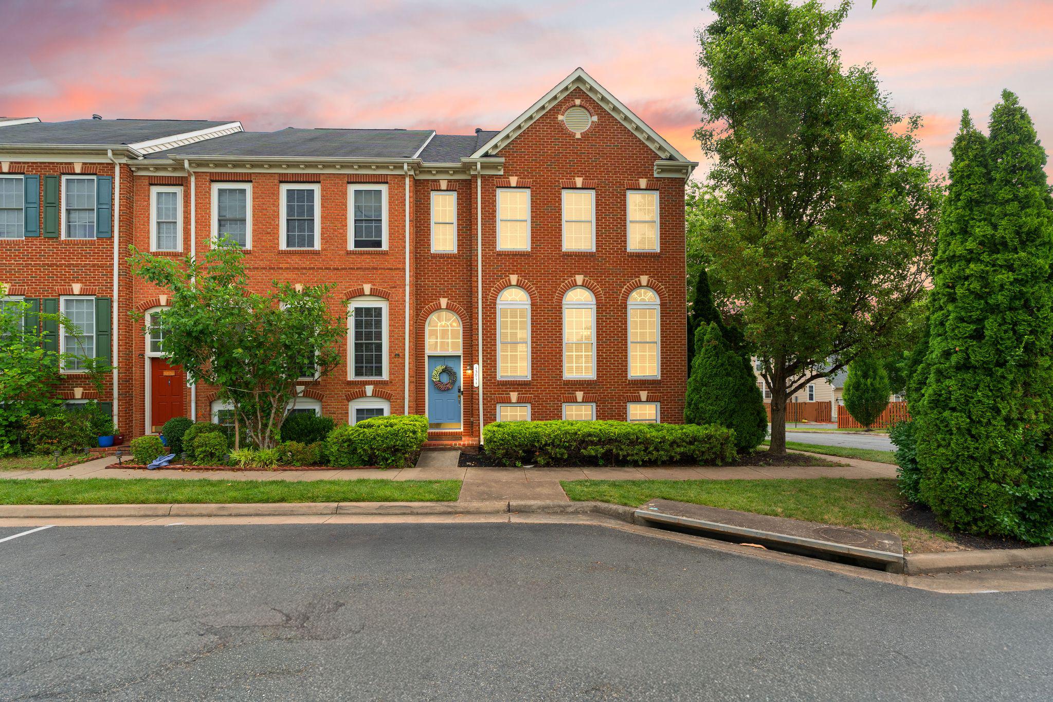 13011 JADESTONE WAY
