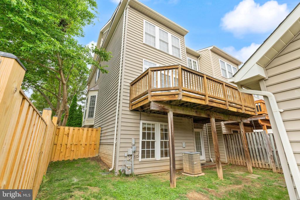 13011 JADESTONE WAY