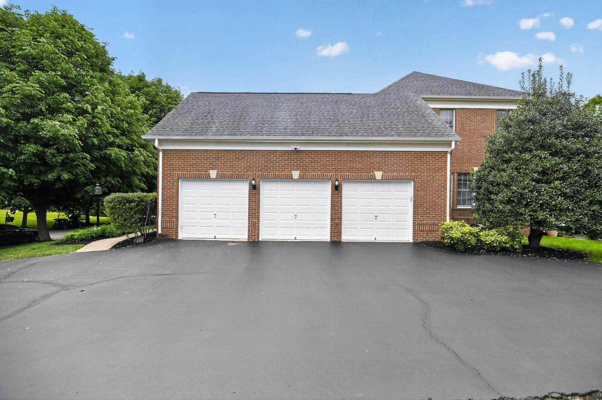 15038 WALKING STICK WAY