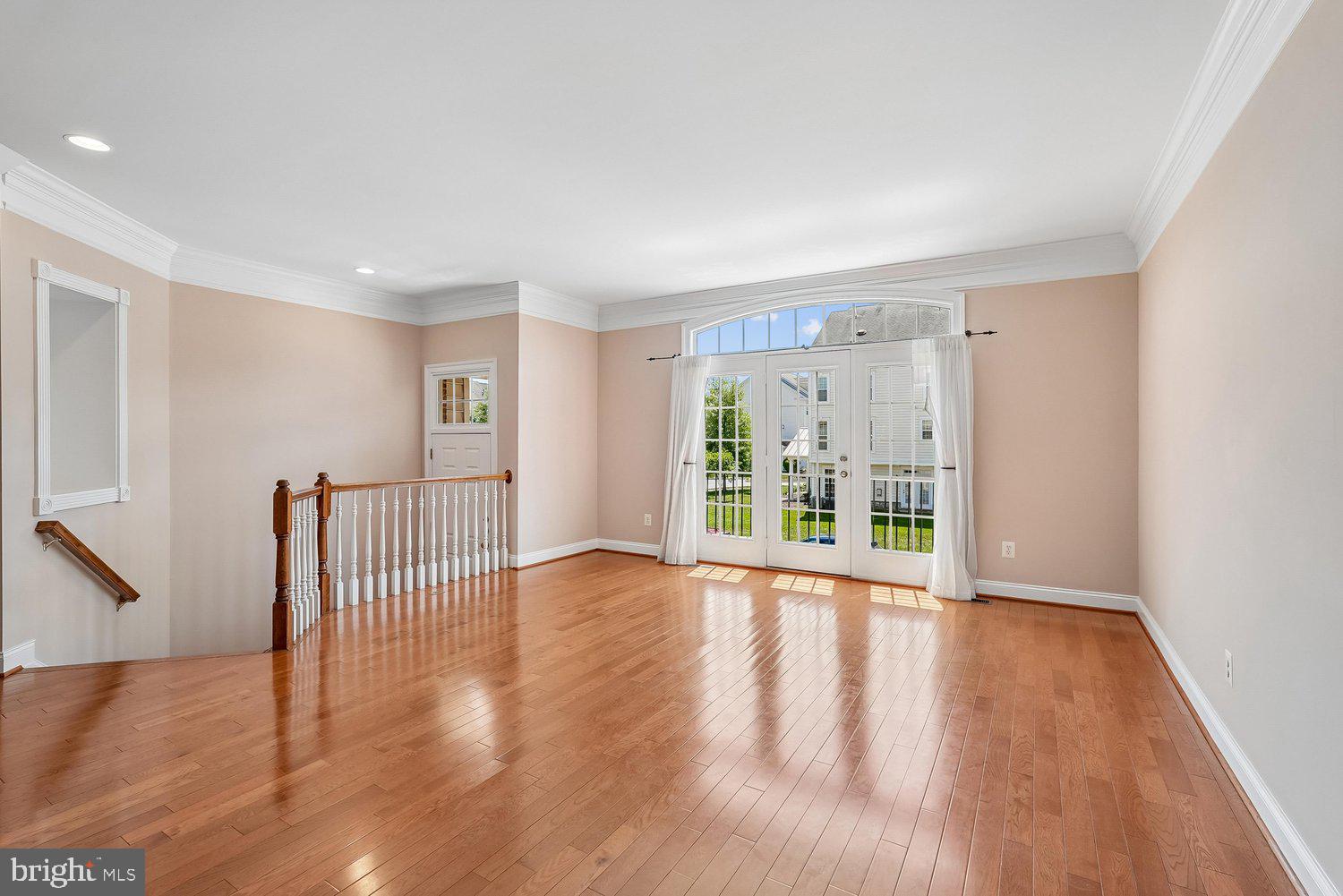 6898 WITTON CIRCLE