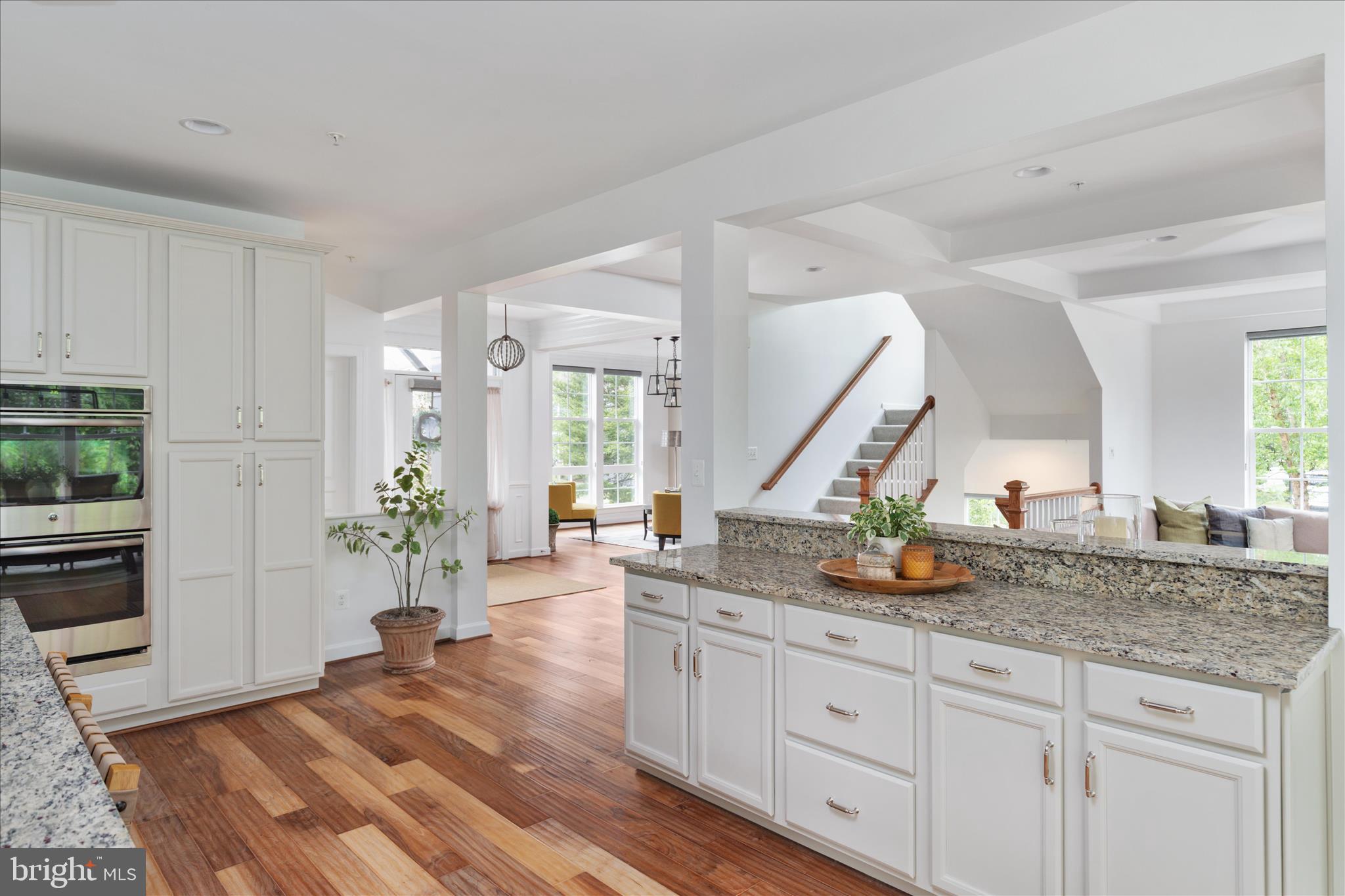 8217 BEARHURST DRIVE