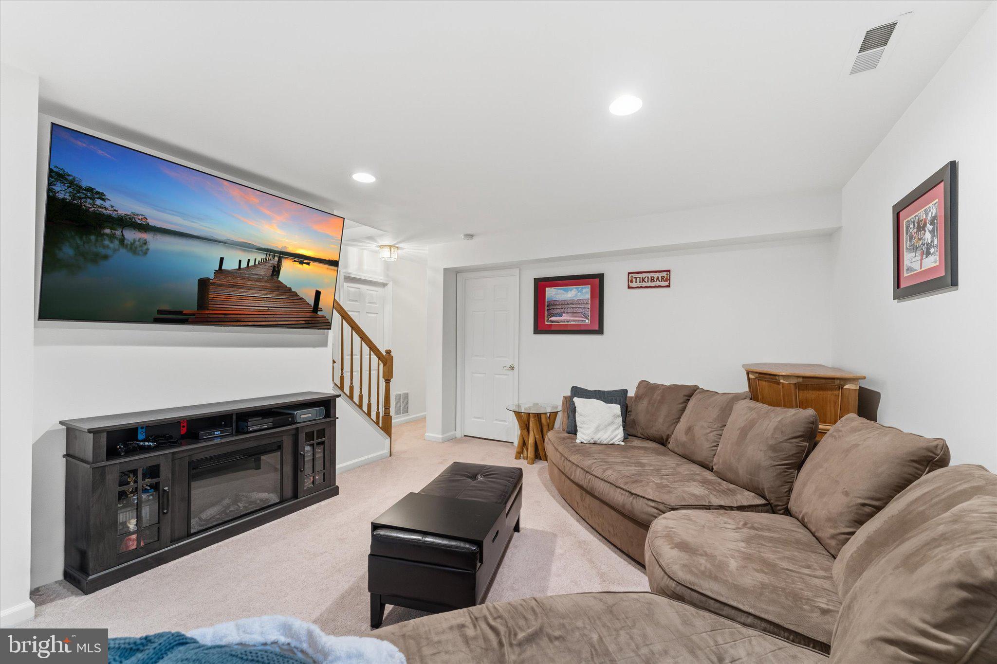 6040 WAKE CREST COURT
