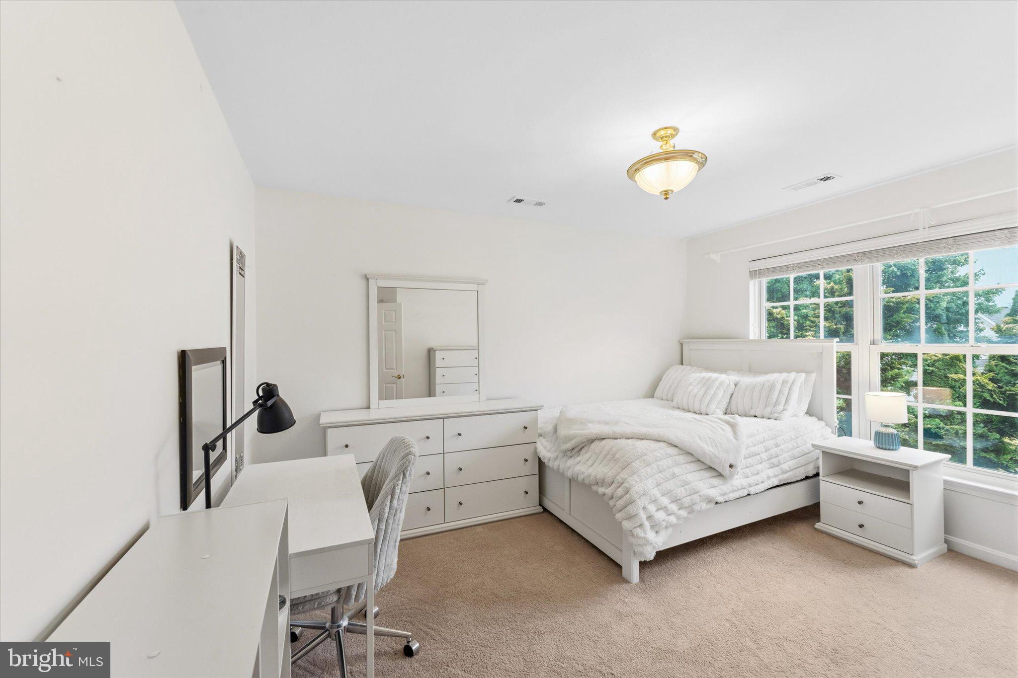 6040 WAKE CREST COURT