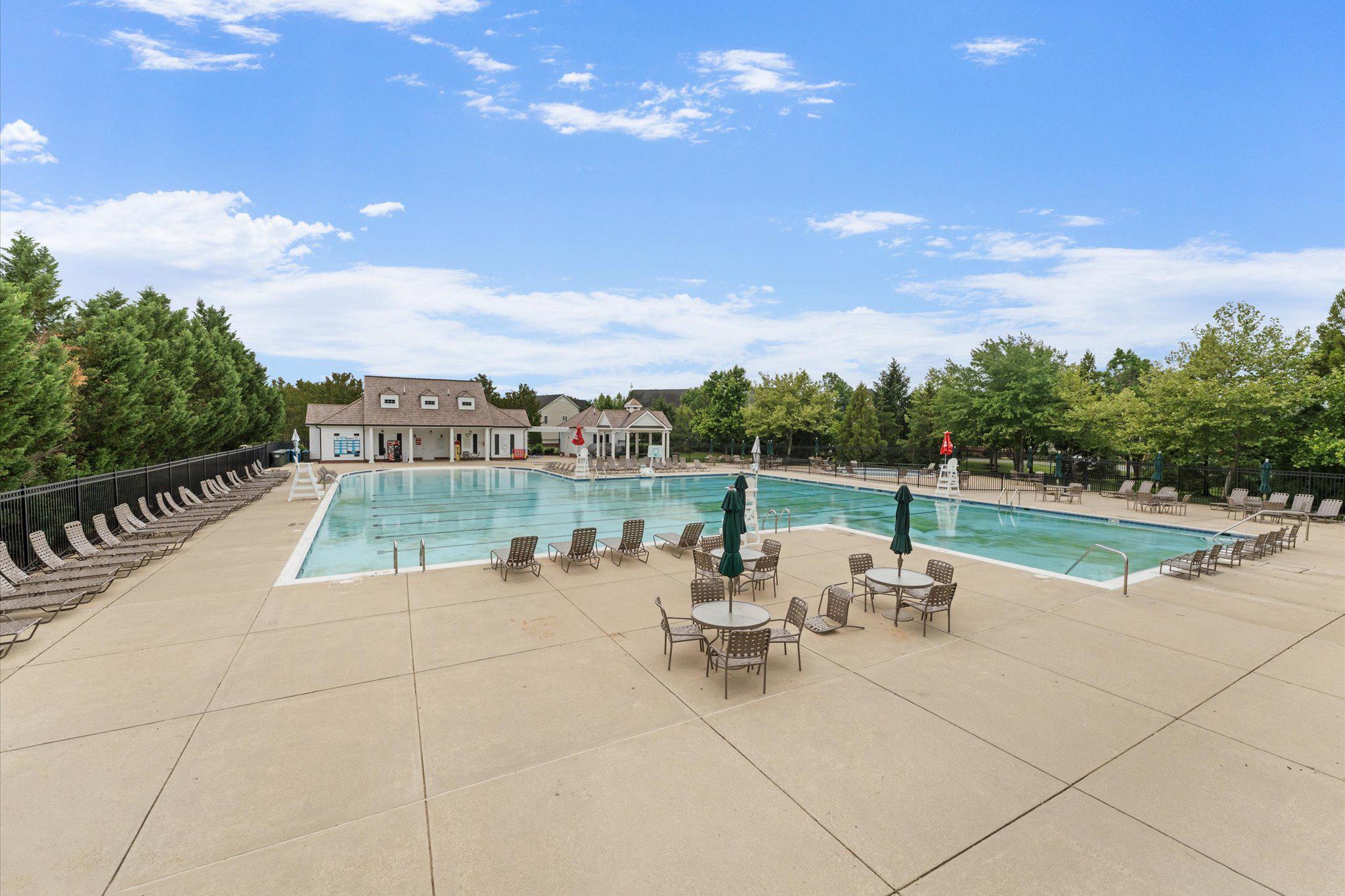 6040 WAKE CREST COURT