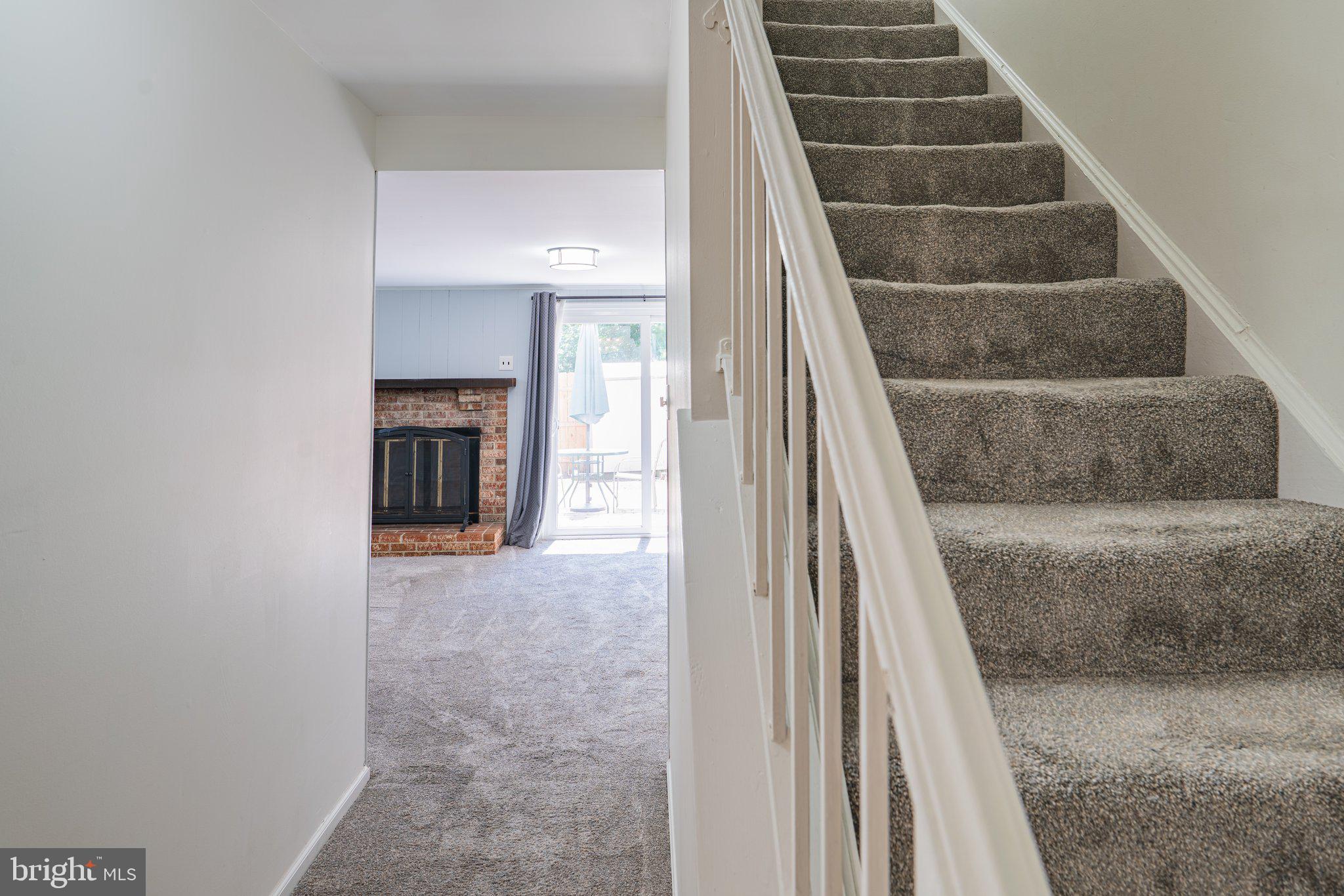 2913 SEMINOLE ROAD