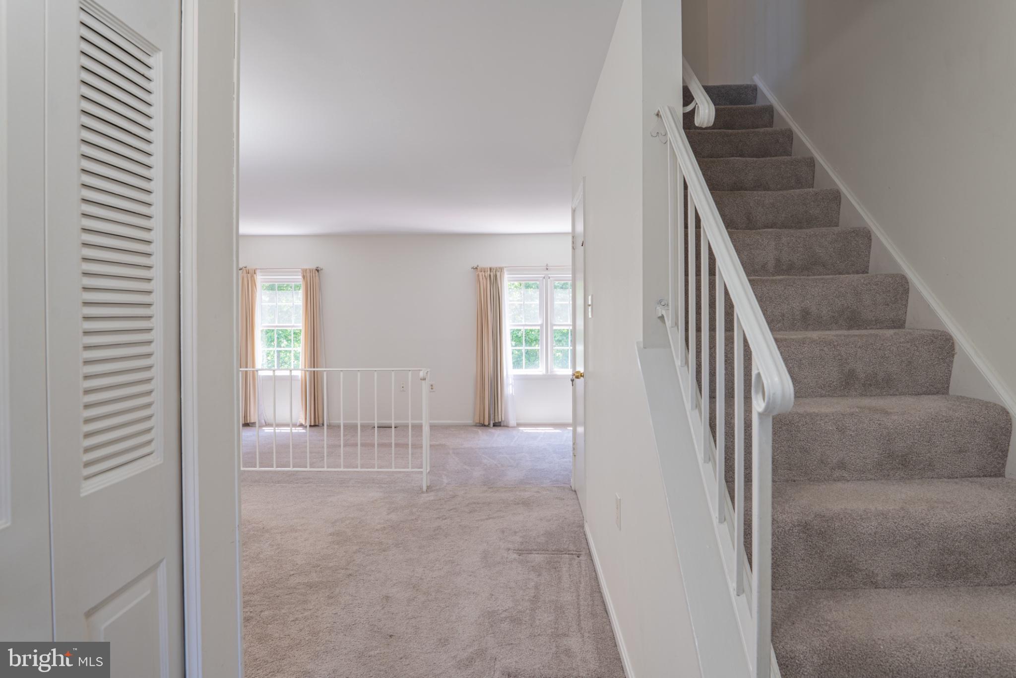 2913 SEMINOLE ROAD