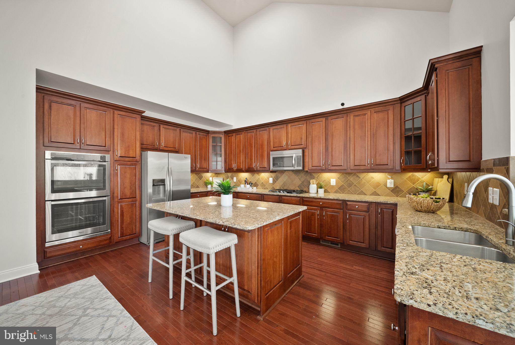 4664 GLASS MOUNTAIN WAY
