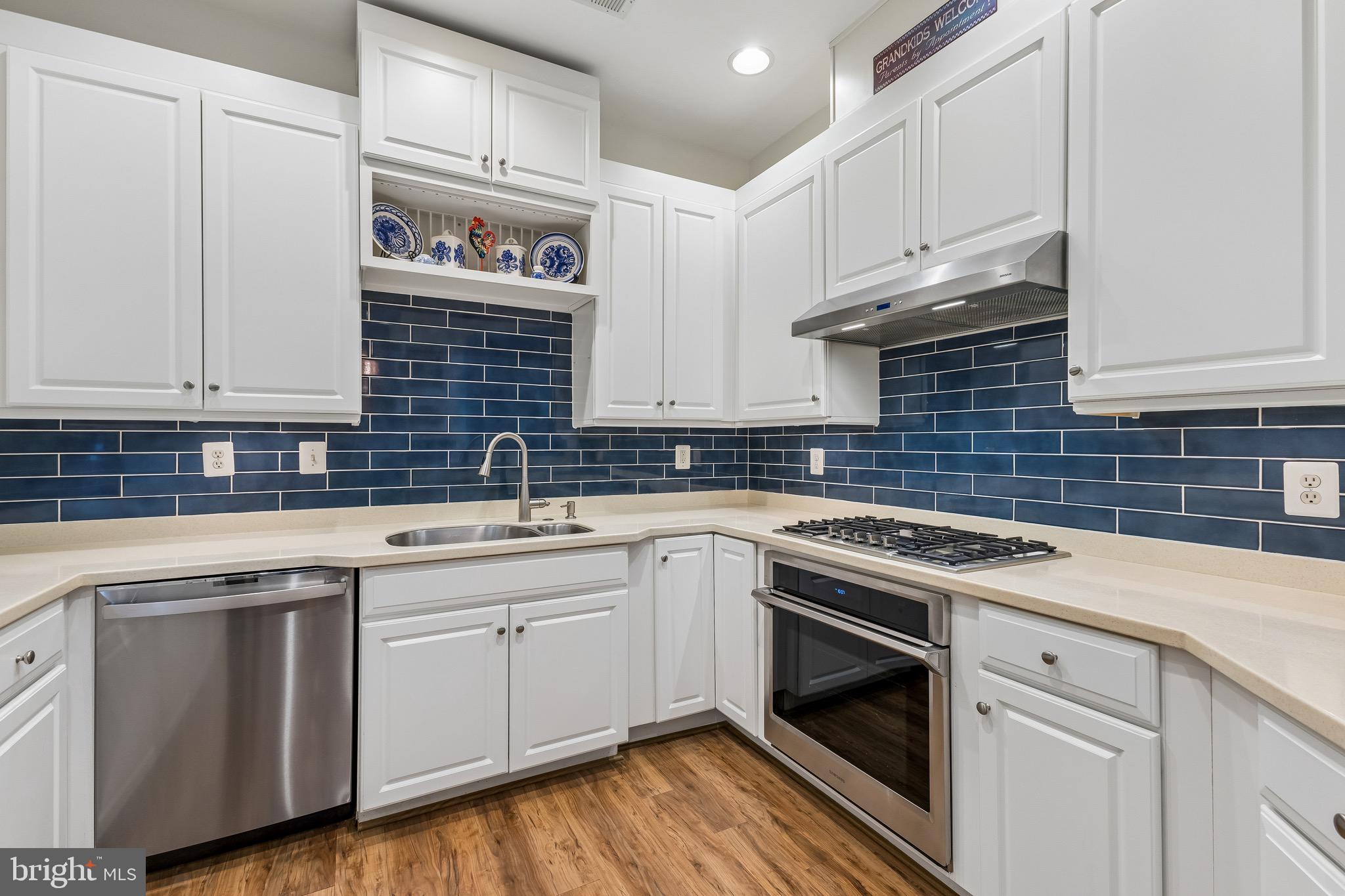 830 BELMONT BAY DRIVE 406
