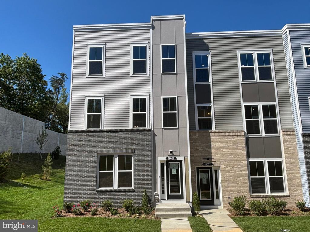 18024 ALICIA AVENUE