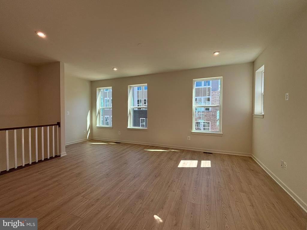 18024 ALICIA AVENUE