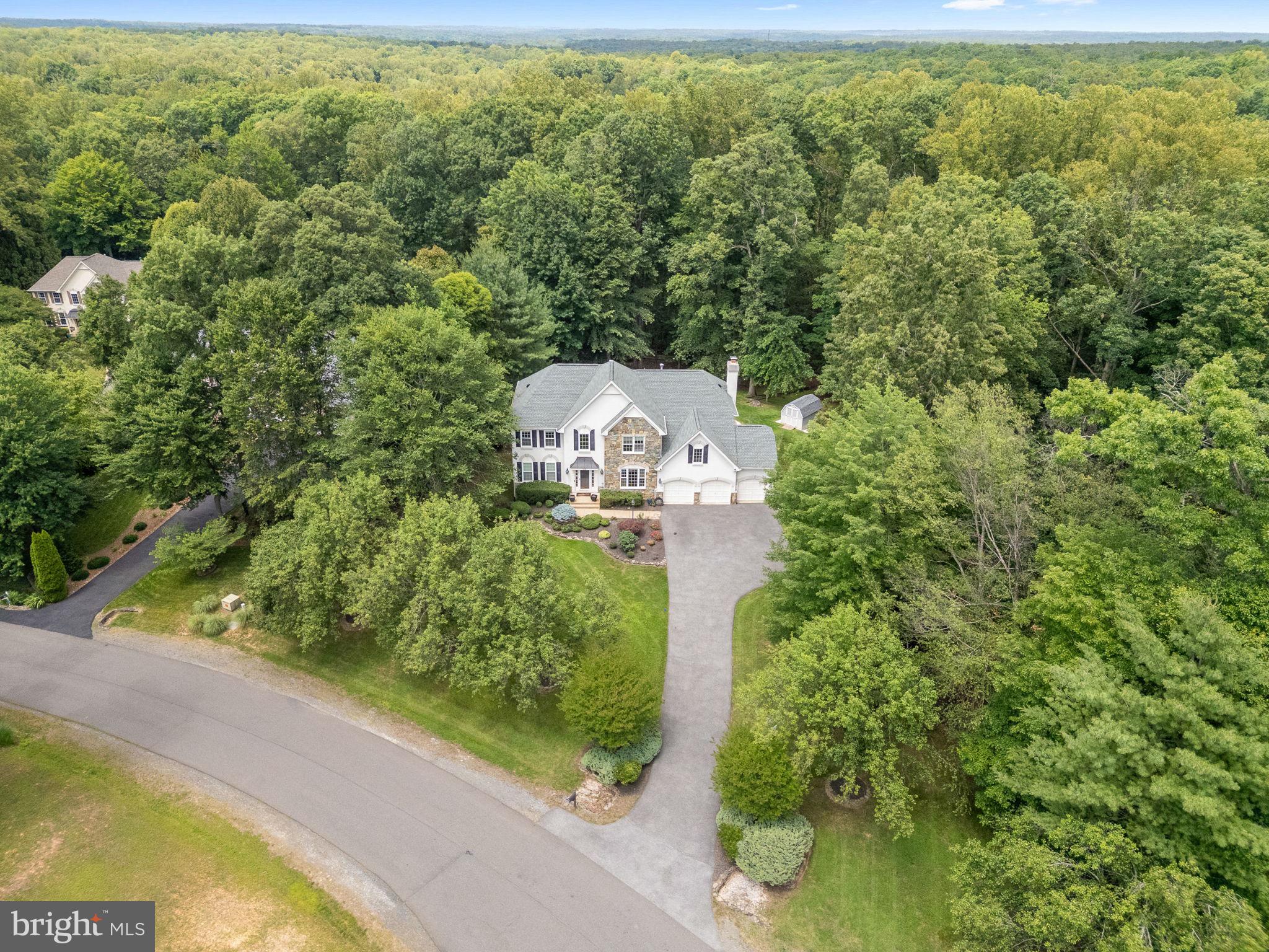 6174 TREYWOOD LANE