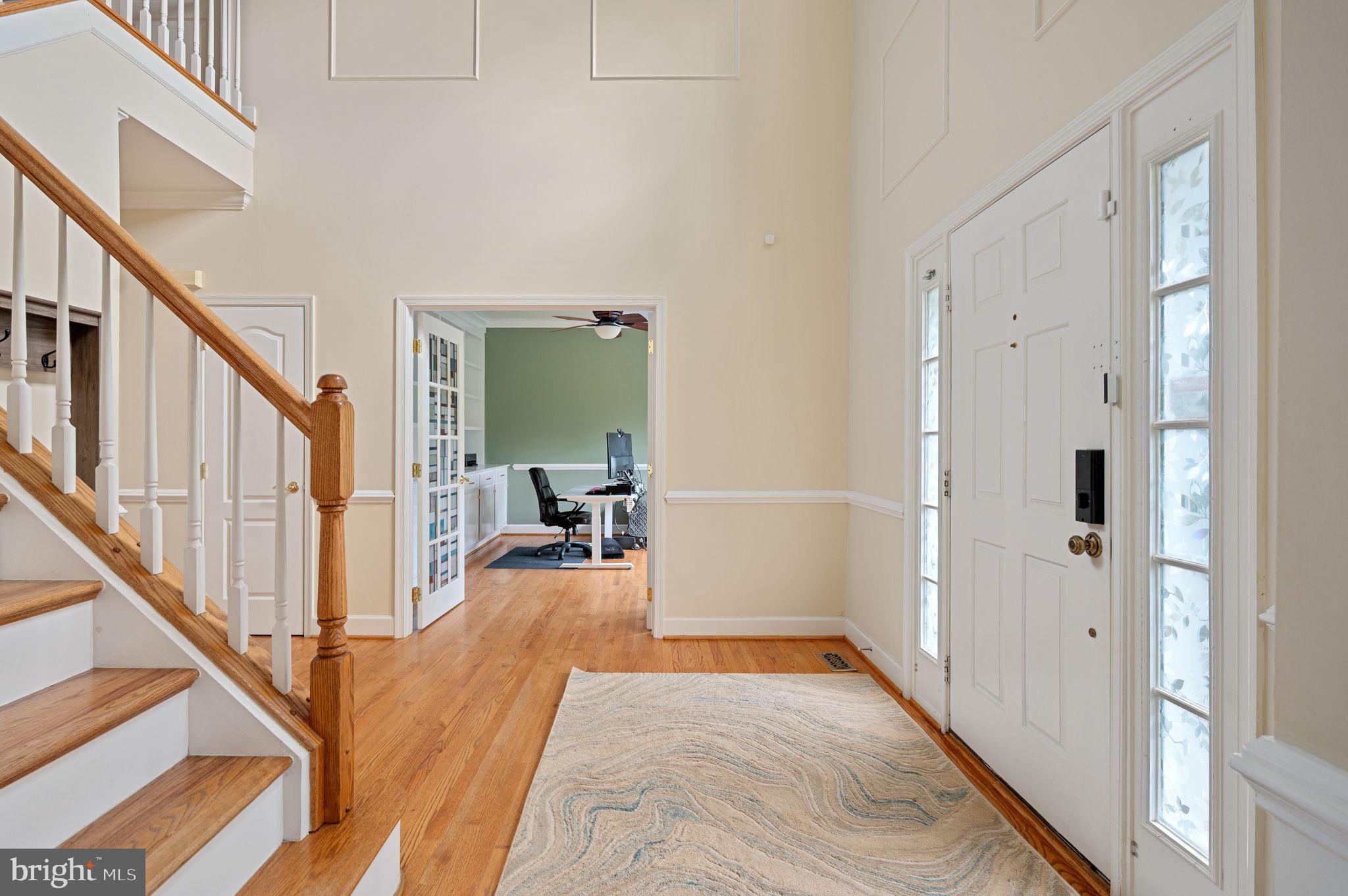 6174 TREYWOOD LANE