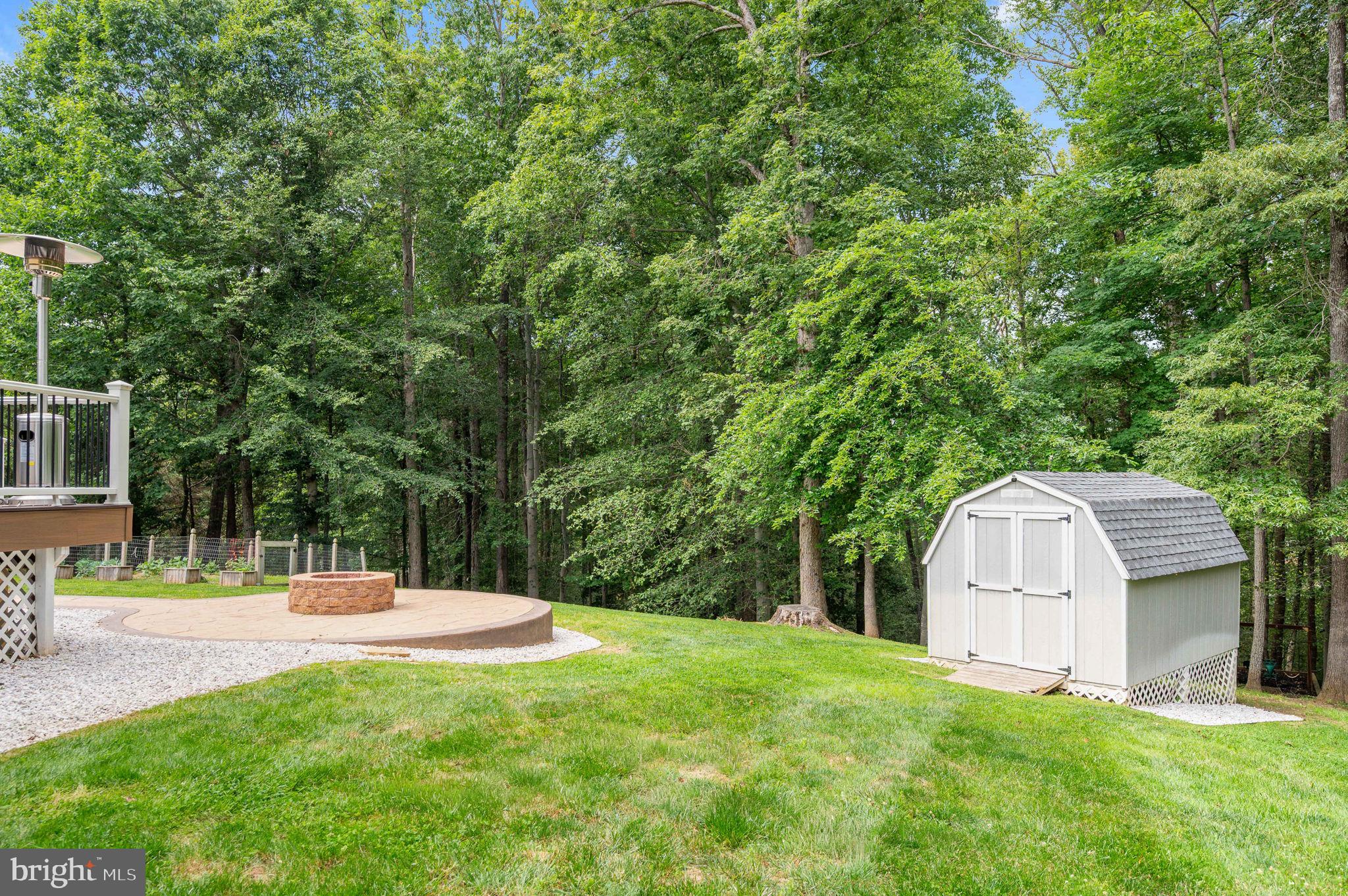 6174 TREYWOOD LANE